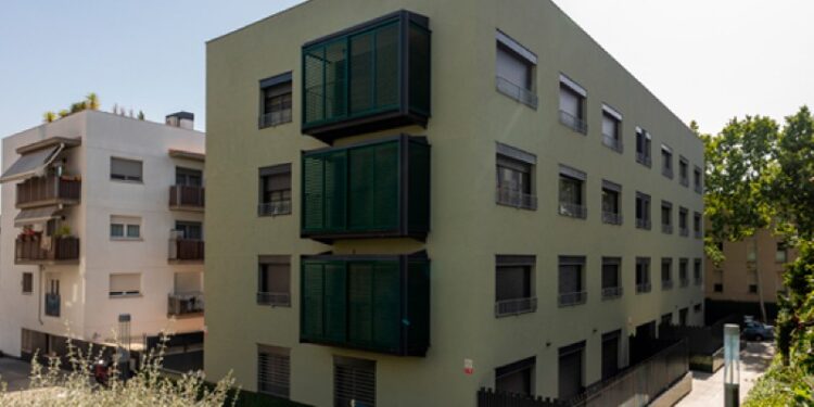 Vuit empreses es presenten al primer concurs del pla de solars per a habitatge assequible