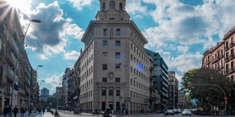 El carrer de Pelai vol deixar de ser el gran oblidat del centre de Barcelona
