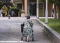 Esperar per ser atès: les residències a Catalunya i el límit operatiu del sistema social