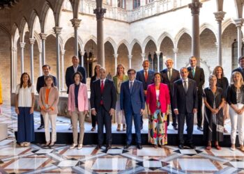 El Govern abonarà fins a 800 euros extres als professors al maig en ple conflicte educatiu a Catalunya