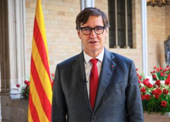 Illa reivindica una Catalunya abierta y mantiene que «todo el que vive y trabaja merece la misma dignidad»