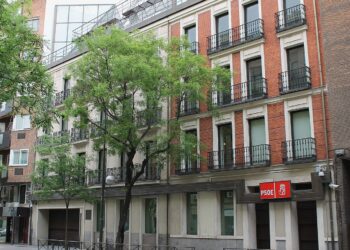 La Guàrdia Civil entra a la seu del PSOE per reclamar documentació del cas Leire Díez