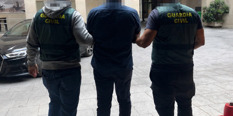 Detingut al passeig de Gràcia de Barcelona un fugitiu buscat per les autoritats de França per tràfic de drogues