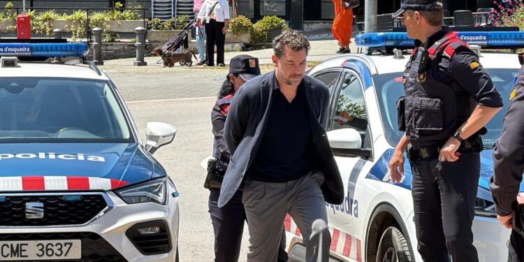 Los Mossos detienen al hijo del fundador de Mango por la muerte de su padre en Montserrat