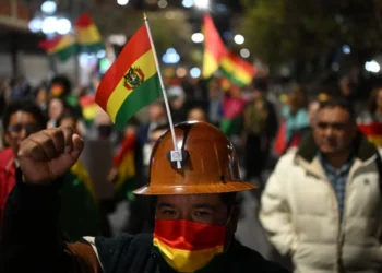 Creixen les protestes i la crisi política a Bolívia