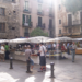 Barcelona acull un mercat de moda circular amb peces dels armaris d’influencers