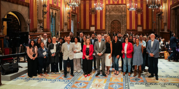 El Ayuntamiento de Barcelona aprueba el primer Plan antirracista de la ciudad
