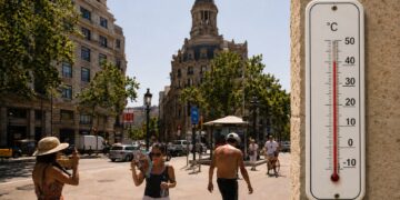 Alerta pel ‘Superniño’: els experts avisen d’un estiu amb calor extrem que pot castigar Barcelona