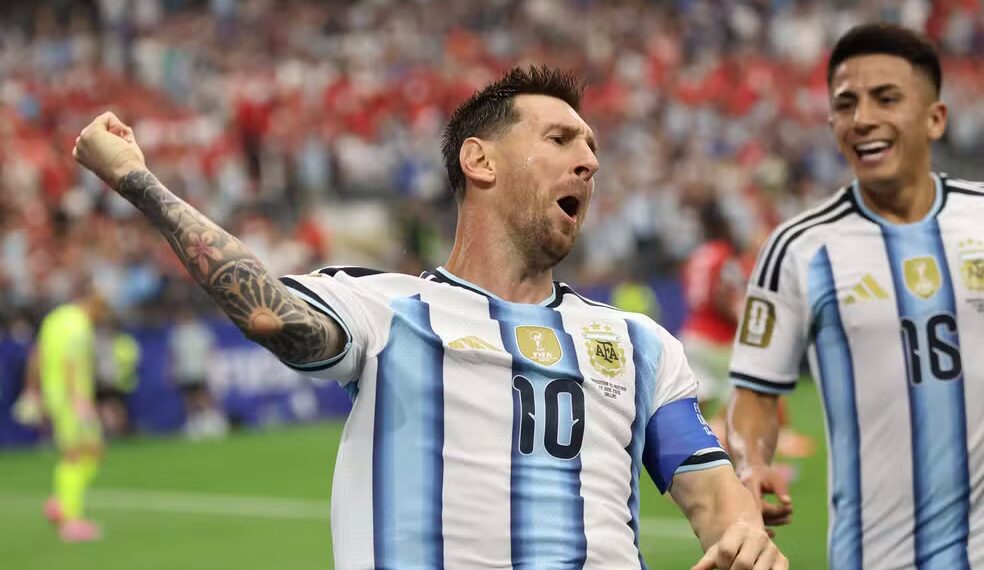 Messi brilla con dos goles, lidera la victoria de Argentina sobre Austria y consolida el dominio en el Grupo J