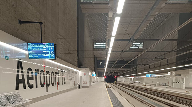 El Ministeri de Transports finalitza les obres del nou accés ferroviari a l’aeroport del Prat