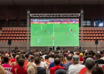 Barcelona instal·larà una pantalla gegant per a la final del Mundial de futbol a les Corts