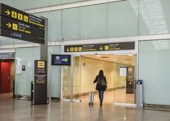 Aena adjudica la revisión del Plan Director del aeropuerto de El Prat para planificar su futuro desarrollo