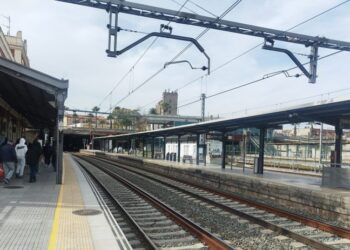 Renfe habilita un servicio alternativo por carretera entre Martorell Central, Molins de Rei y Rubí por las obras en Castellbisbal