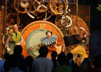 El Festival Internacional de Teatro y Animación Al Carrer de Viladecans recupera los espectáculos de gran formato