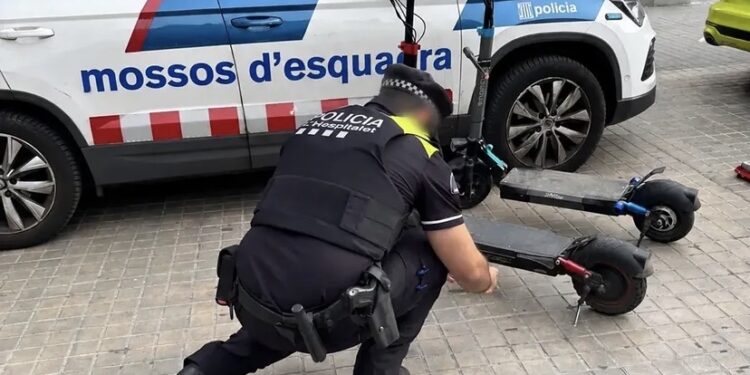 L’Hospitalet supera els 500 patinets elèctrics requisats en el que portem d’any