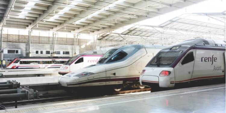 El Govern destina 1,1 millones de euros a definir la primera fase del Eix Transversal Ferroviari