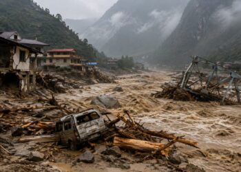 Nepal afronta una emergència en cadena després d’un terratrèmol que va desencadenar una inundació