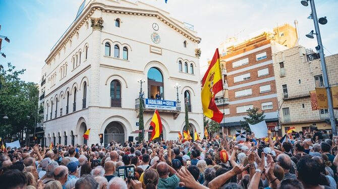 La torba venç la convivència
