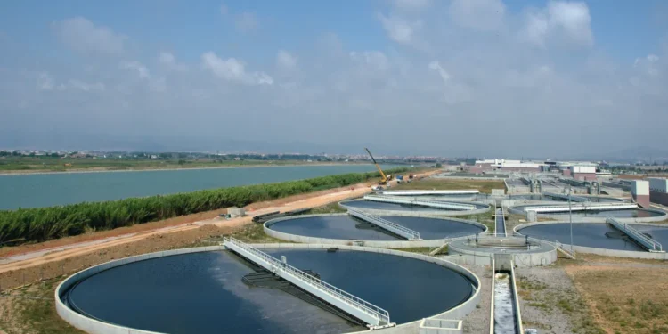 La licitación para la gestión del agua: Una adjudicación que puede terminar decidiéndose en los tribunales