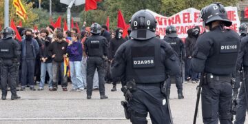 Els Mossos impedeixen a Vito Quiles accedir a la UAB, on havia anunciat un acte