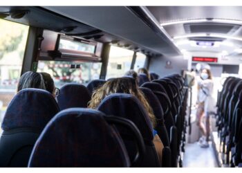 El Govern reforça els busos interurbans davant l’augment de demanda per les incidències ferroviàries