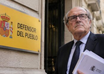 El Constitucional haurà de decidir si els descendents de l’exili podran votar el 29-N