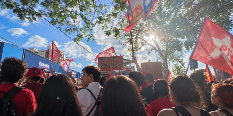 La pàtria no és propietat dels feixistes: Sorocaba surt al carrer contra el bolsonarisme